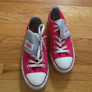 hot pink and silver converse all stars